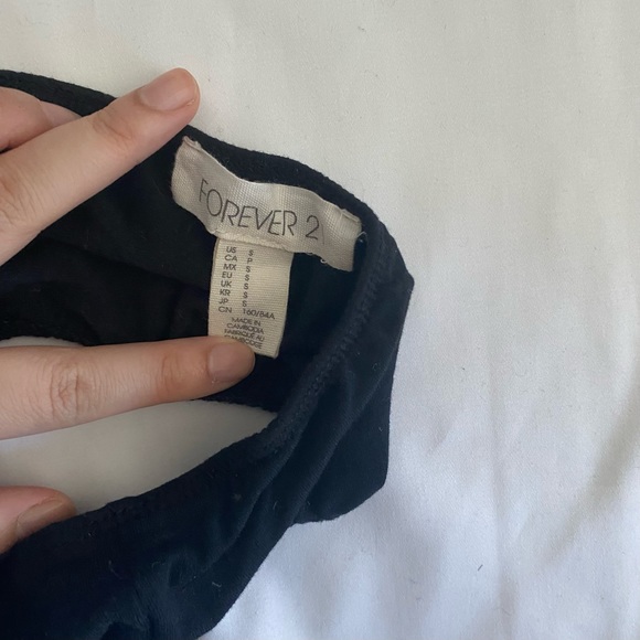 Forever 21 Black Bandeau Top - Picture 4 of 5